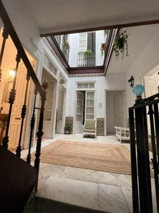 Casa Palacio Del Siglo XVIII En Centro Sevilla ภายนอก รูปภาพ